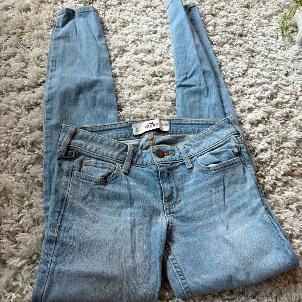 Hollister Women's Skinny Jeans - Soft Blue super cute vintage Y2K jeans denim